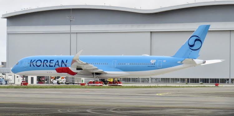 Phoenix Models 1:400 Korean Air Airbus A350-900 HL8746 New Livery 04672