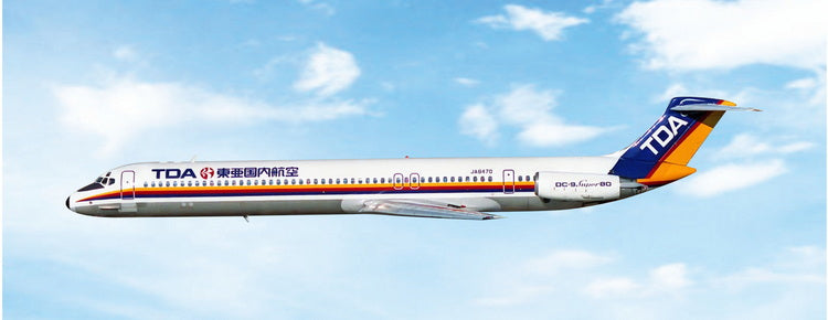 Pre-Order Phoenix Models 1:400 Toa Domestic Airlines (TDA) McdDonnell Douglas MD-81 JA8470 04678