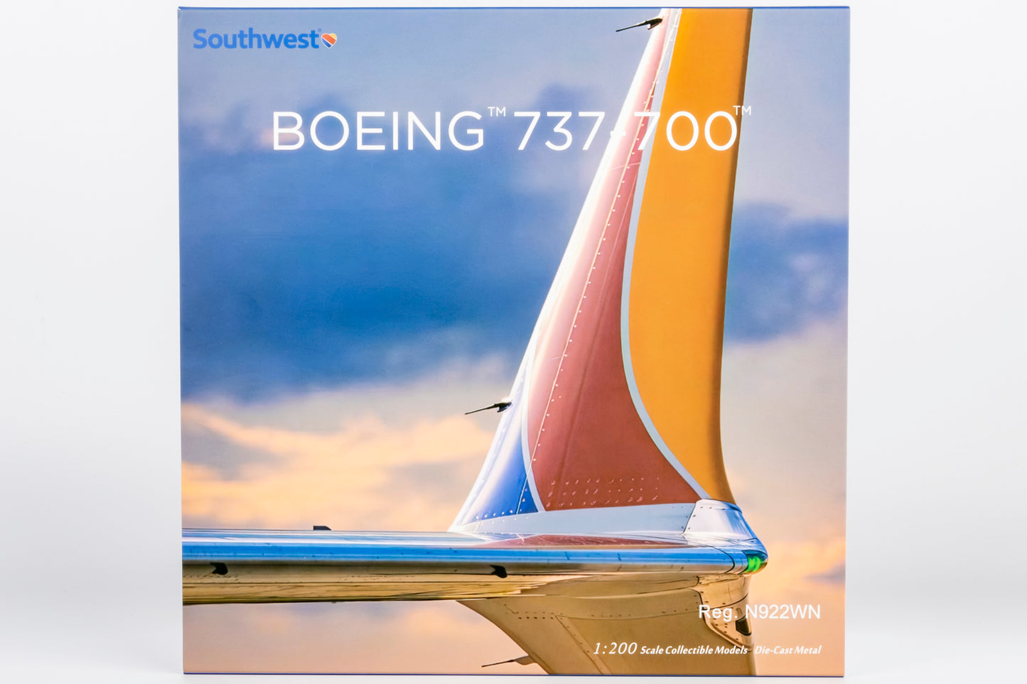 NG Models 1:200 Southwest Airlines Boeing 737-700 (scimitar) N922WN 05022