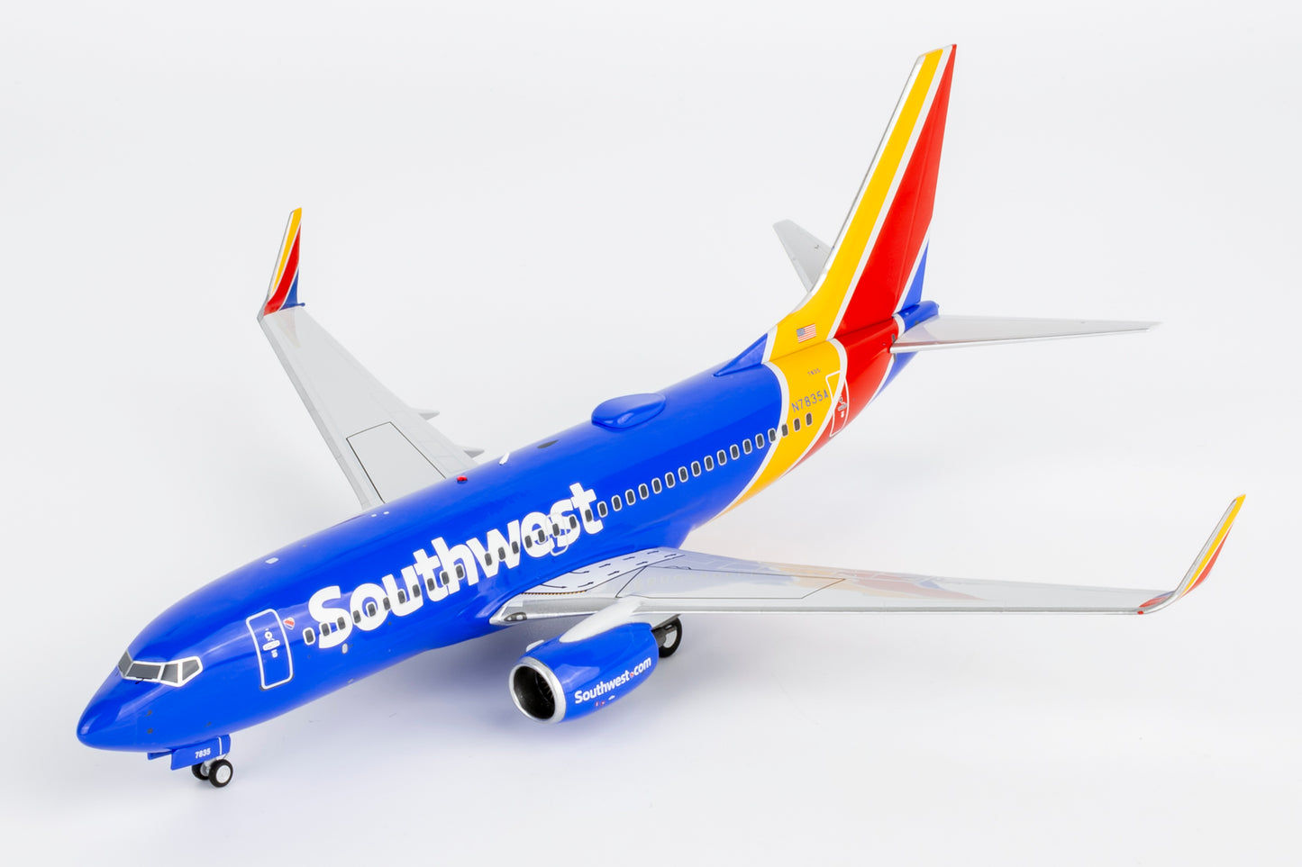 NG Models 1:200 Southwest Airlines Boeing 737-700 N7835A 05023