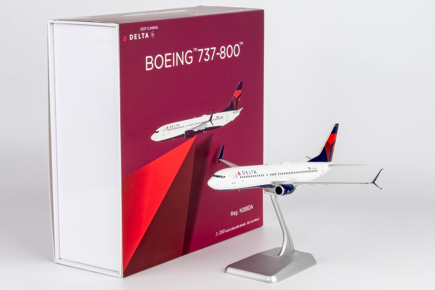 NG Models 1:200 Delta Air Lines Boeing 737-800 scimitar N388DA 08063
