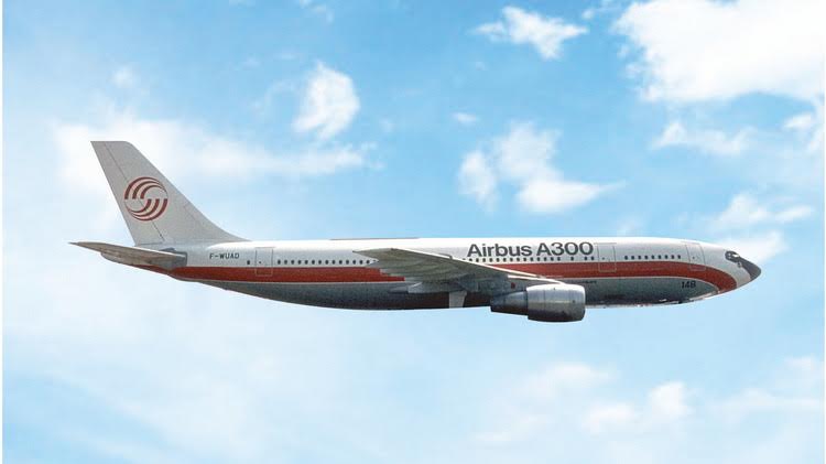 Pre-Order Phoenix Models 1:400 Airbus Industries A300B2-1C F-WUAD 12088