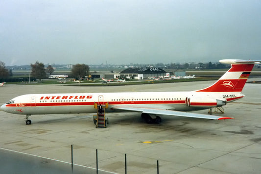 Phoenix Models 1:400 Interflug Ilyushin IL-62M DM-SEL 12052