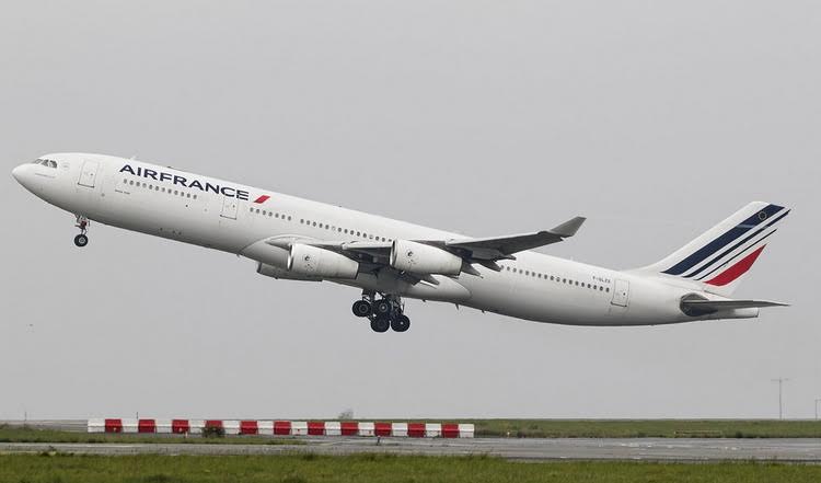 Phoenix Models 1:400 Air France Airbus A340-300 F-GLZS 12063