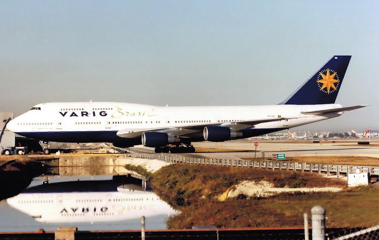Phoenix Models 1:400 VARIG Boeing 747-300M PP-VNH 12064