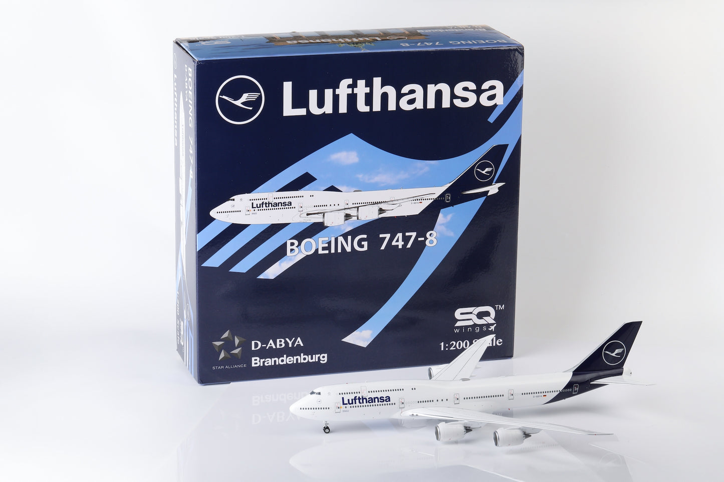 Pre-Order SQ Wings 1:200 Lufthansa Boeing 747-8 D-ABYA L2054