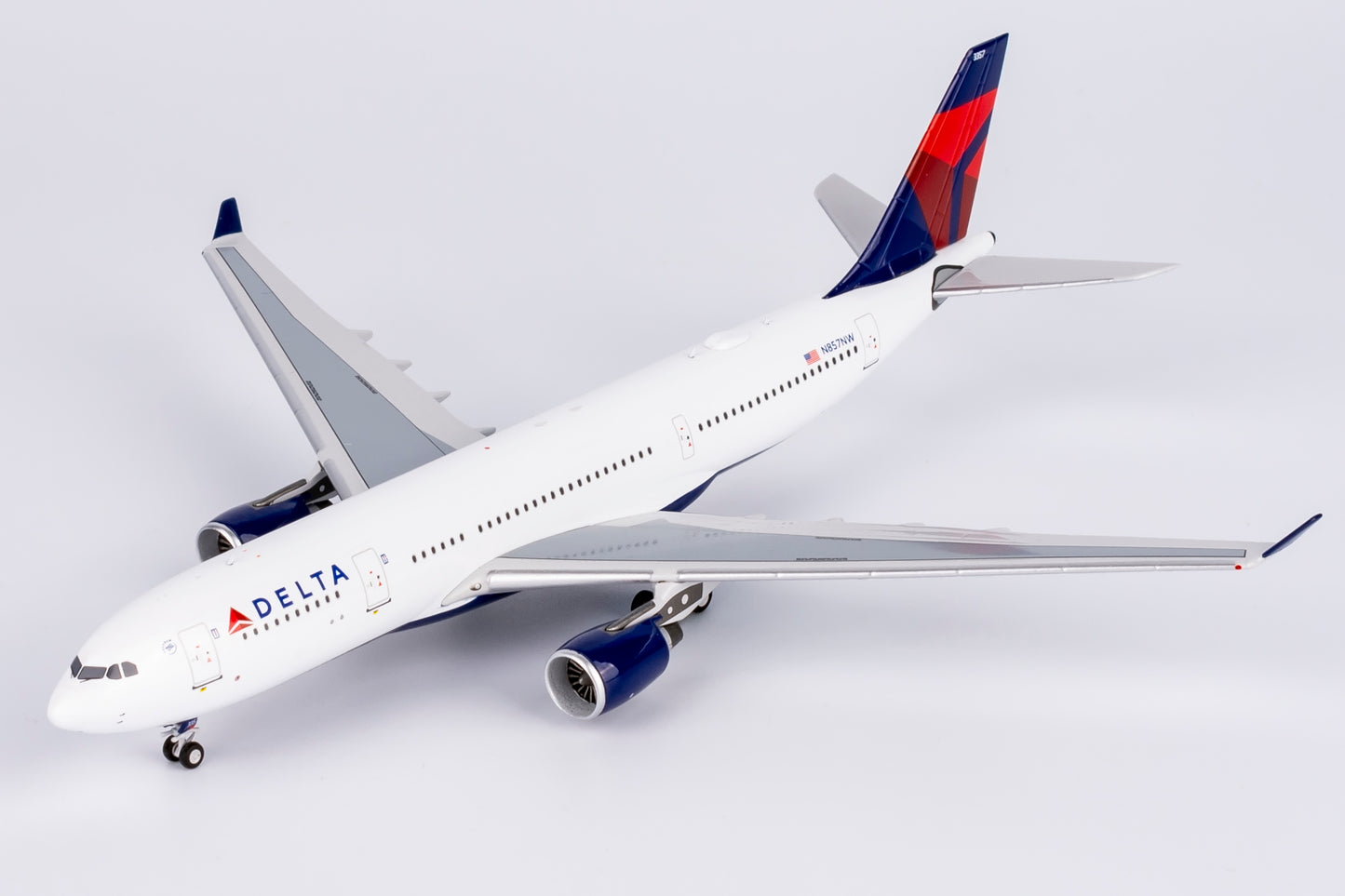 NG Models 1:400 Delta Air Lines Airbus A330-200 N857NW NG 61096