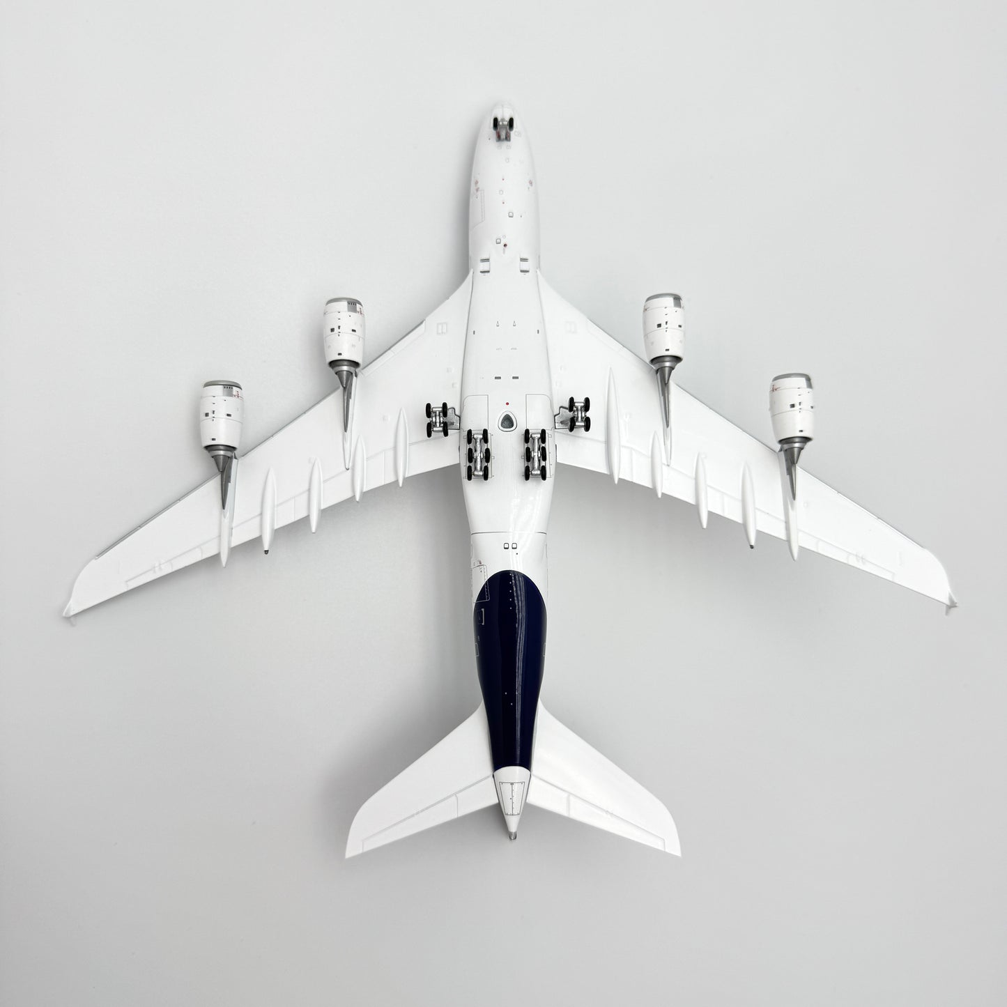 Pre-Order YY Wings 1:400 Lufthansa Airbus A380 D-AIMB "New Livery"