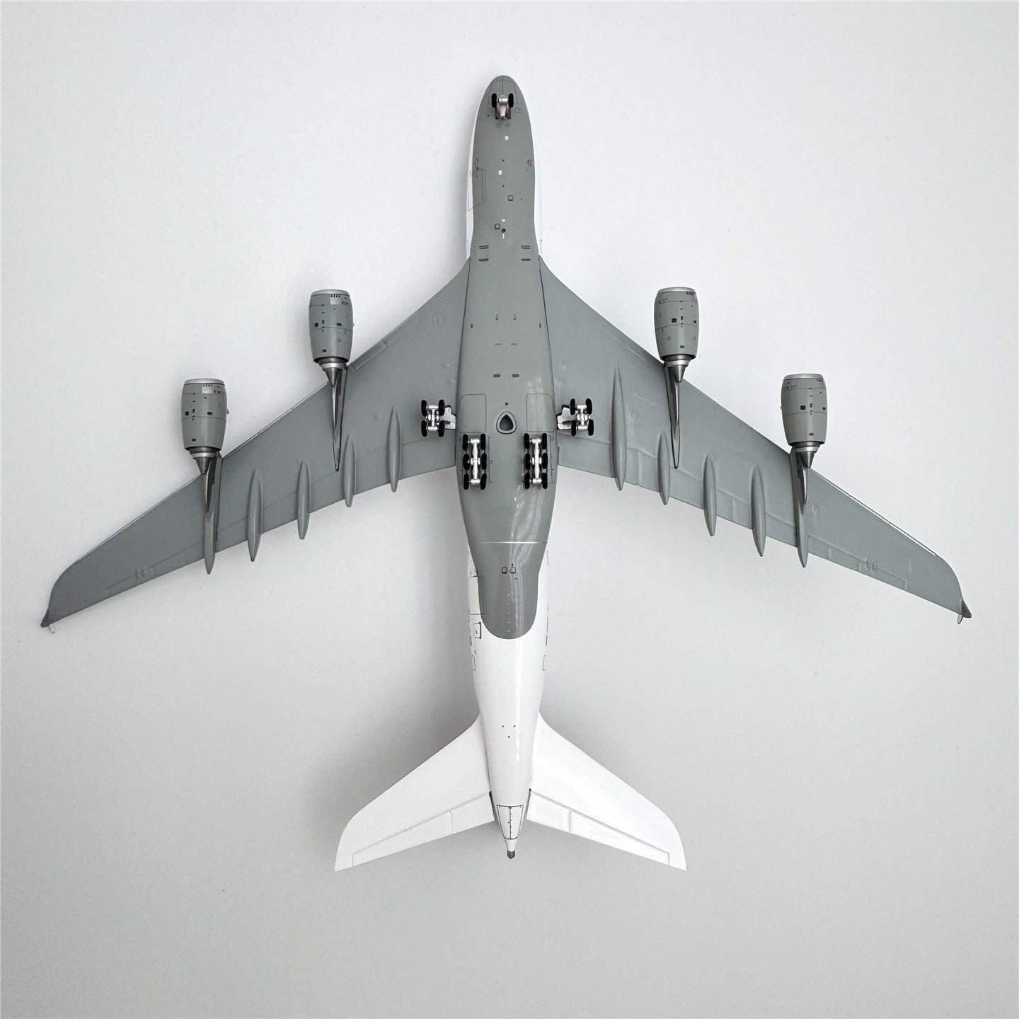 Pre-Order YY Wings 1:400 Lufthansa Airbus A380 D-AIMC Old Livery
