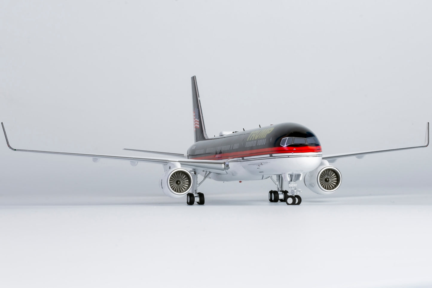 NG Models 1:200 Trump Organization Boeing 757-200 new livery N757AF NG 42037