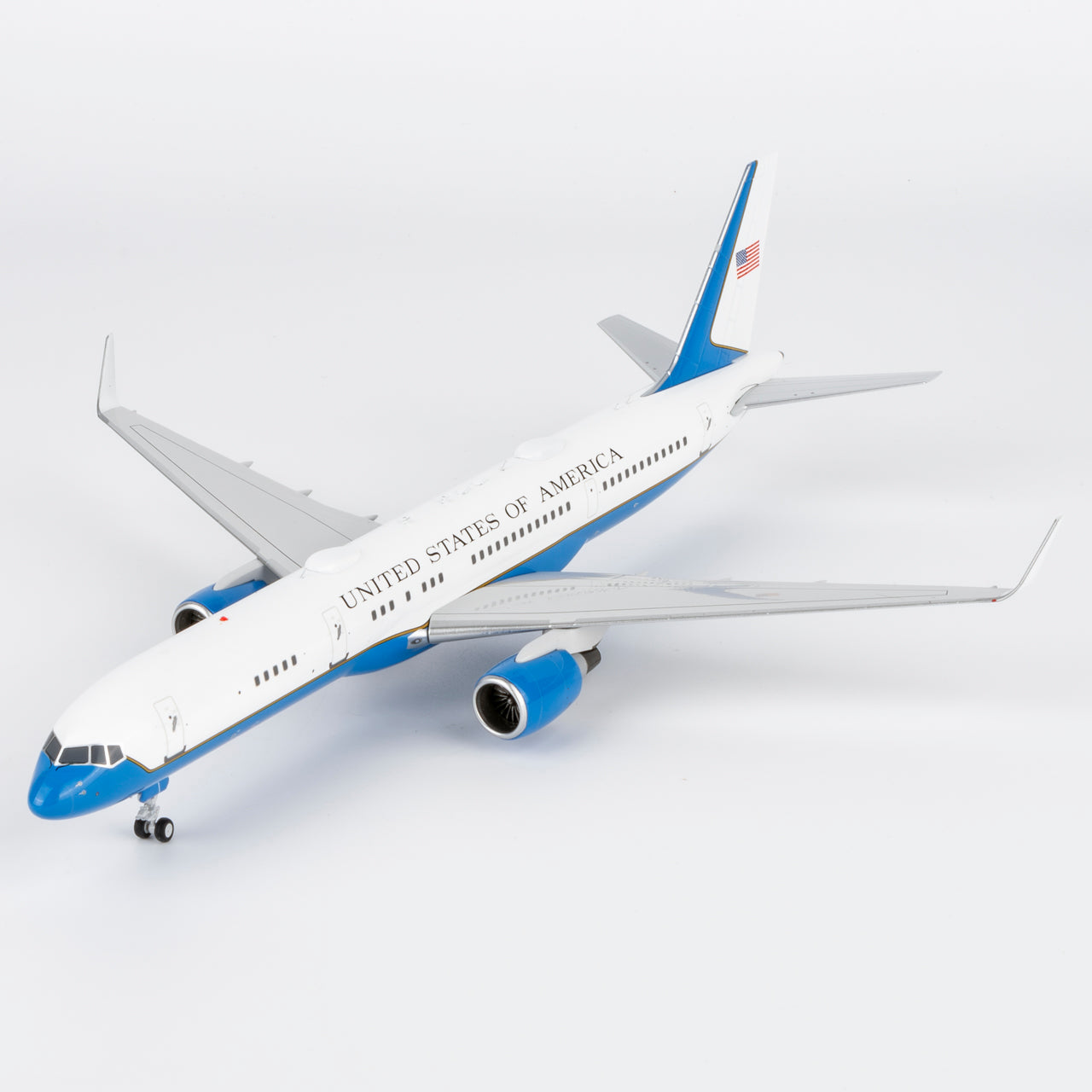 NG Models 1:200 USAF Boeing C-32A (757-200) 98-0001 42041