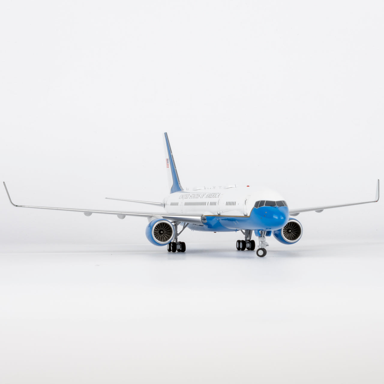NG Models 1:200 USAF Boeing C-32A (757-200) 98-0001 42041