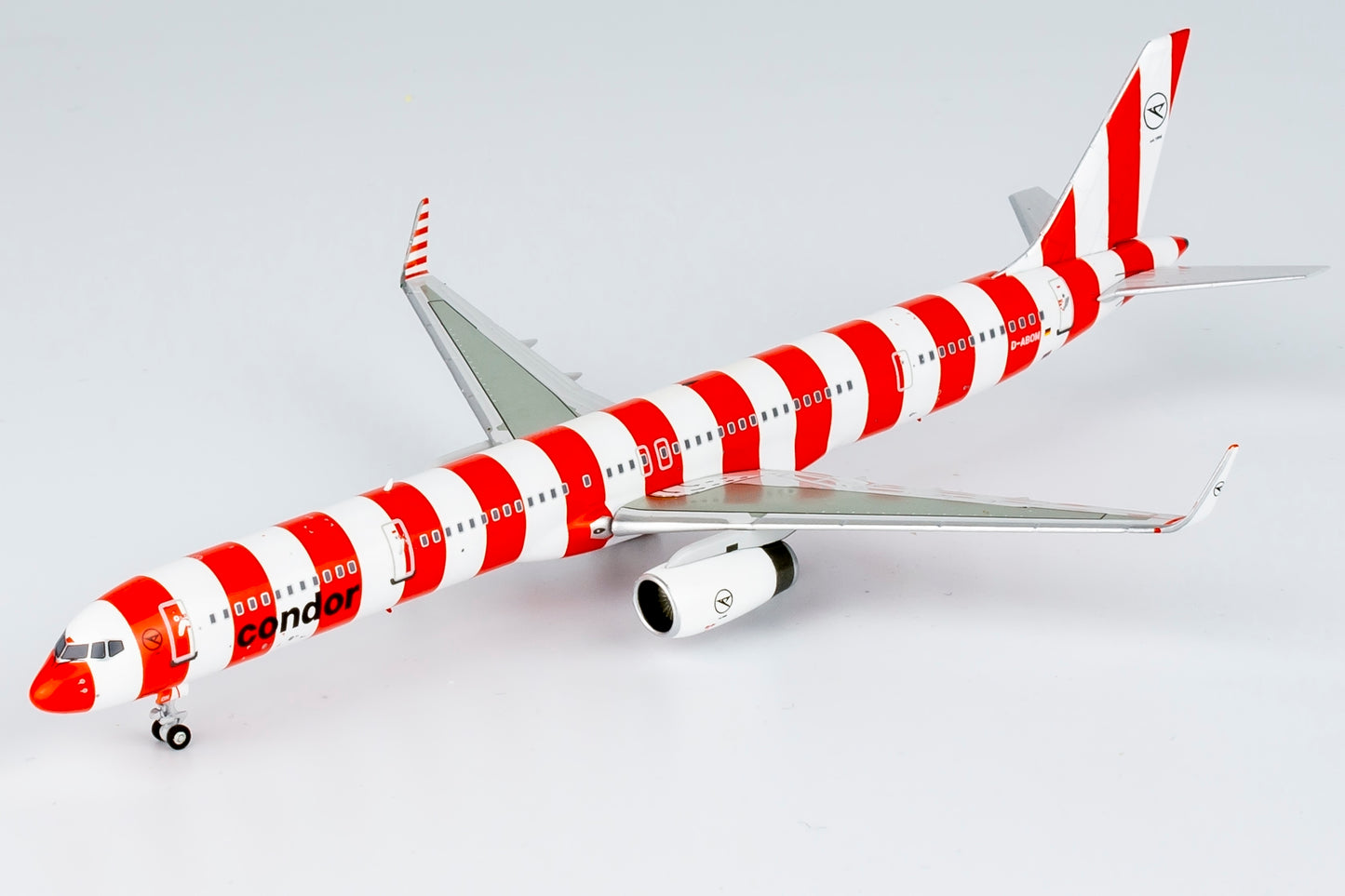 NG Models 1:400 Condor Boeing 757-300 "Passion" D-ABOM NG 45006