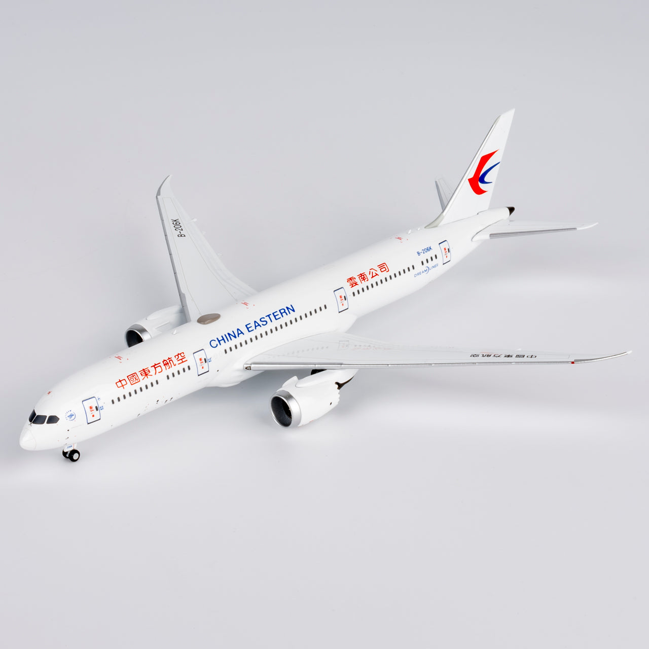 NG Models 1:400 China Eastern Boeing 787-9 "Yunnan Branch" B-206K NG 55138