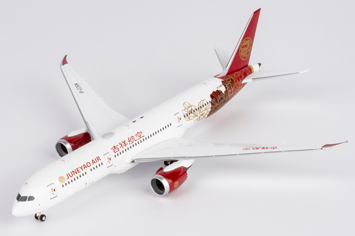NG Models 1:400 Juneyao Airlines Boeing 787-9 "Blossoming China" B-226N 55152