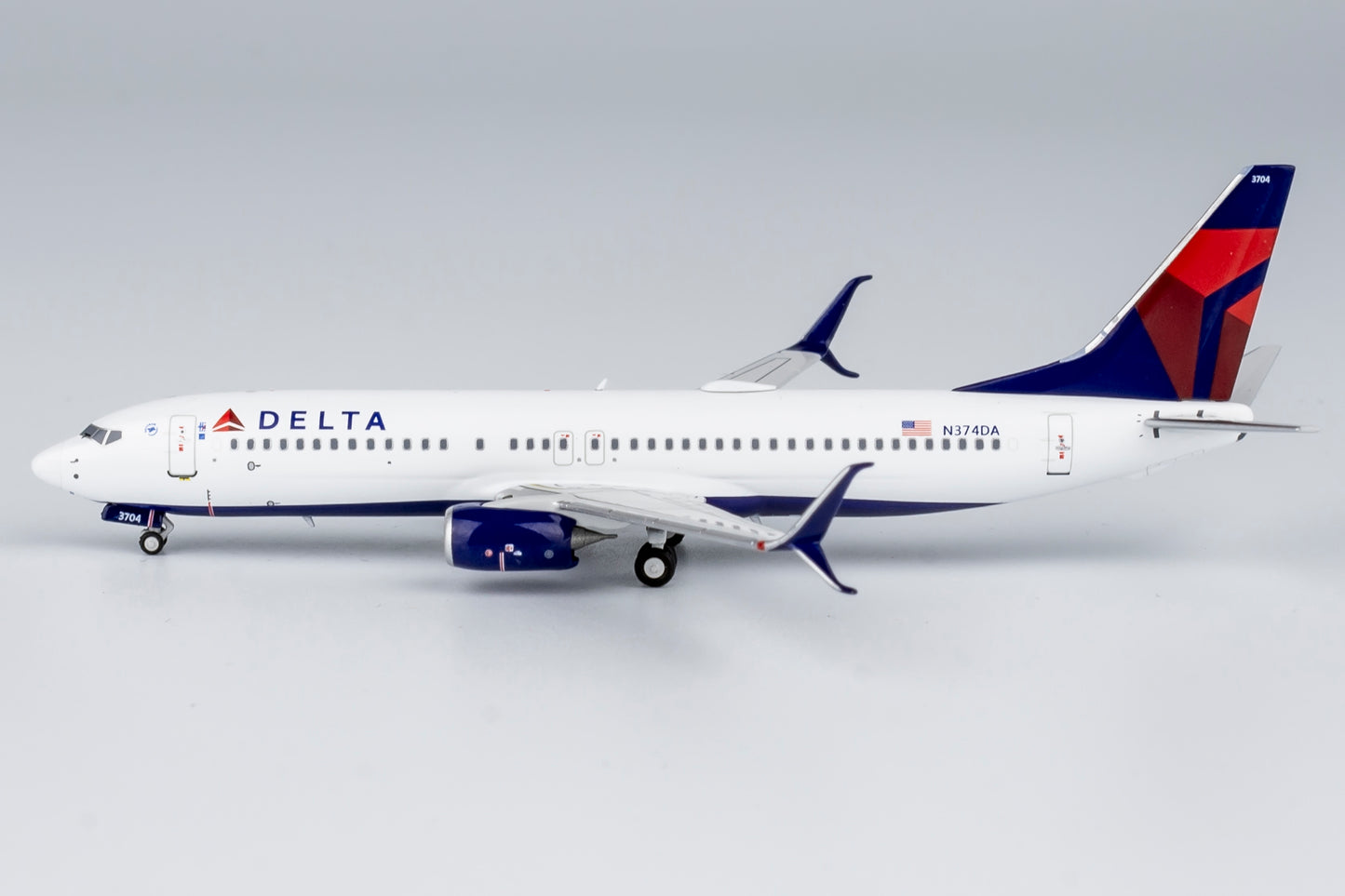 NG Models 1:400 Delta Air Lines Boeing 737-800 (first -800 with scimitars for Delta) N374DA NG 58218