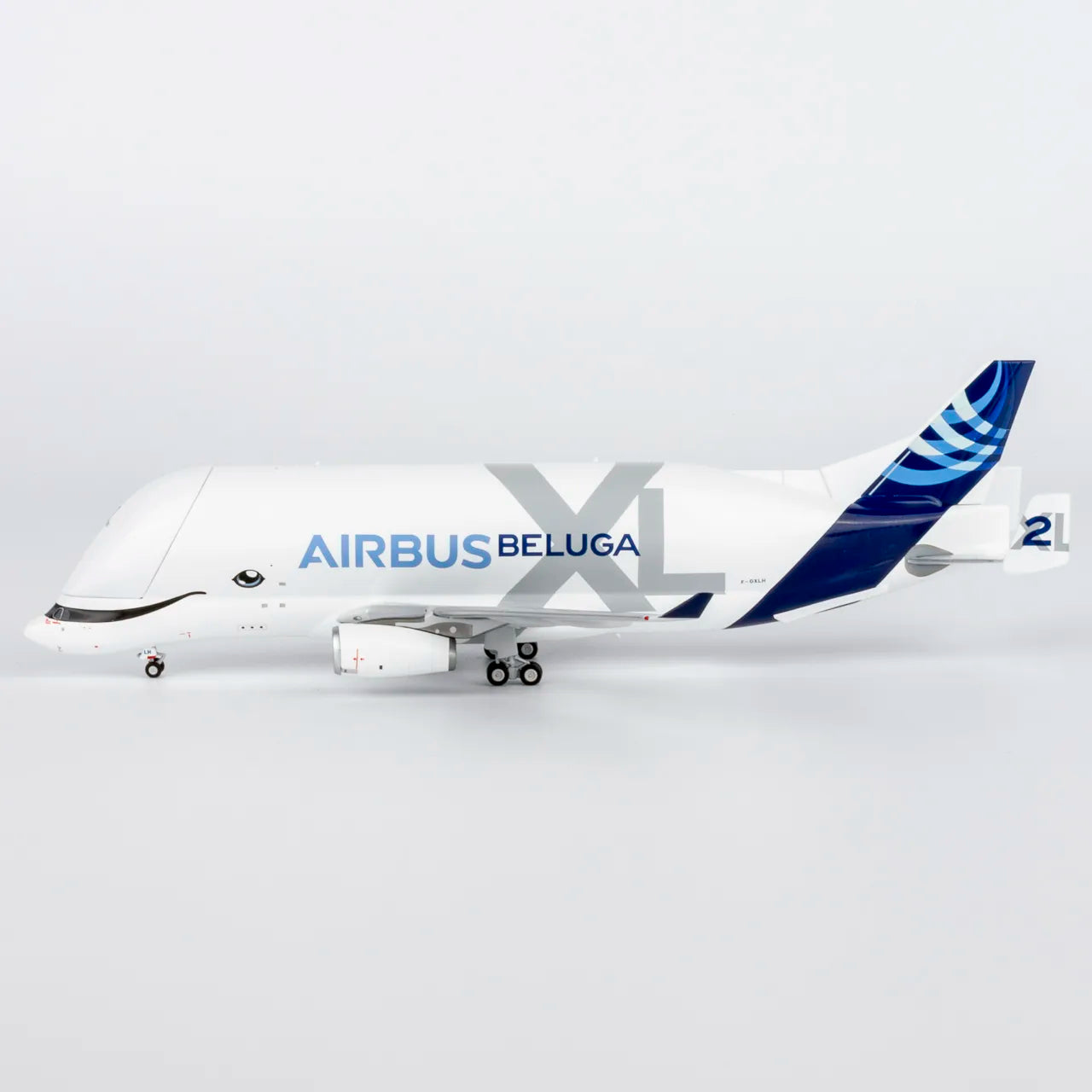NG Models 1:400 Airbus Transport A330-743L Beluga XL F-GXLH #2 60012