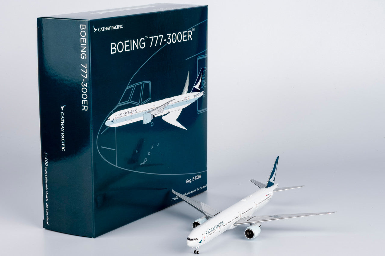NG Models 1:400 Cathay Pacific Boeing 777-300ER B-KQW NG 73069
