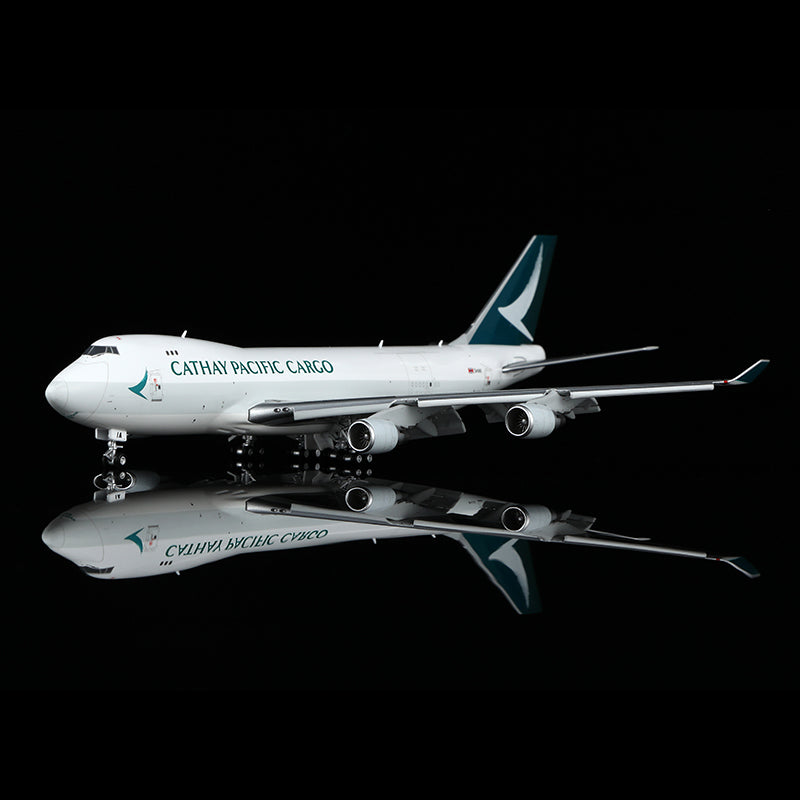 Pre-Order YY Wings 1:400 Cathay Pacific Boeing 747-400F B-LIA