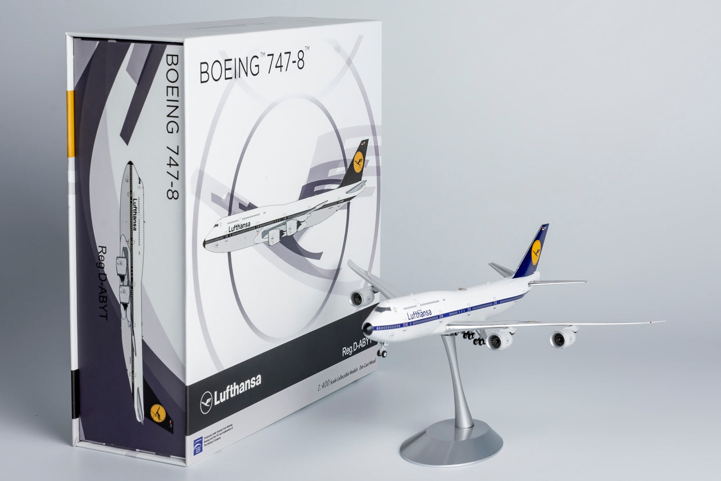 NG Models ULTIMATE 1:400 Lufthansa Boeing 747-8 "1970s Retro" D-ABYT NG 78016