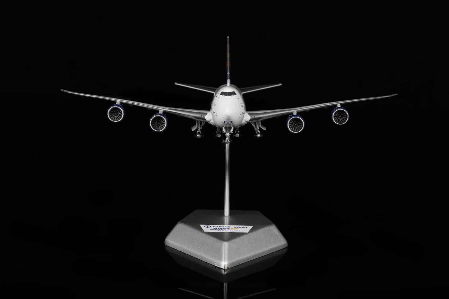 HX Models 1:400 Atlas Air Boeing 747-8F