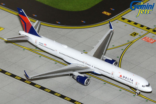 Pre-Order Gemini Jets 1:400 Delta Air Lines Boeing 757-300 N595NW GJDAL2362