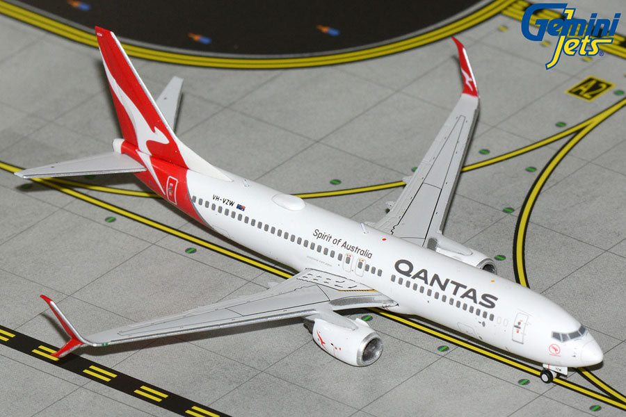 Pre-Order Gemini Jets 1:400 Qantas Boeing 737-800 VH-VZW GJQFA2371