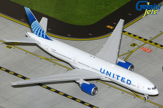 Pre-Order Gemini Jets 1:400 United Airlines Boeing 777-200ER N798UA GJUAL2230
