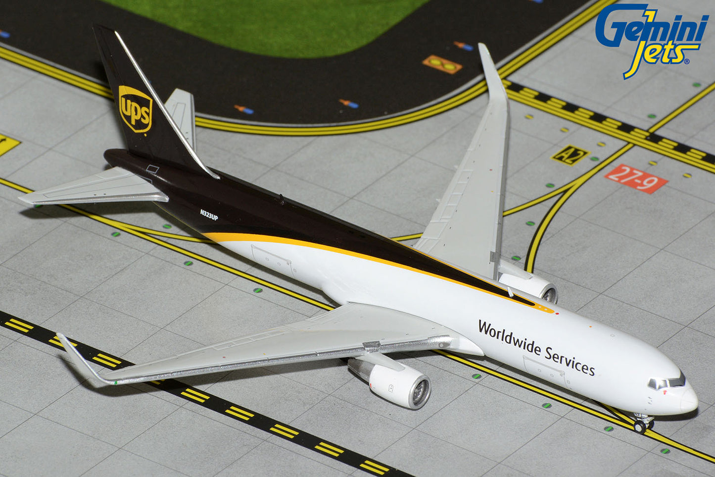 Gemini Jets 1:400 UPS Boeing 767-300 N323UP GJUPS2243