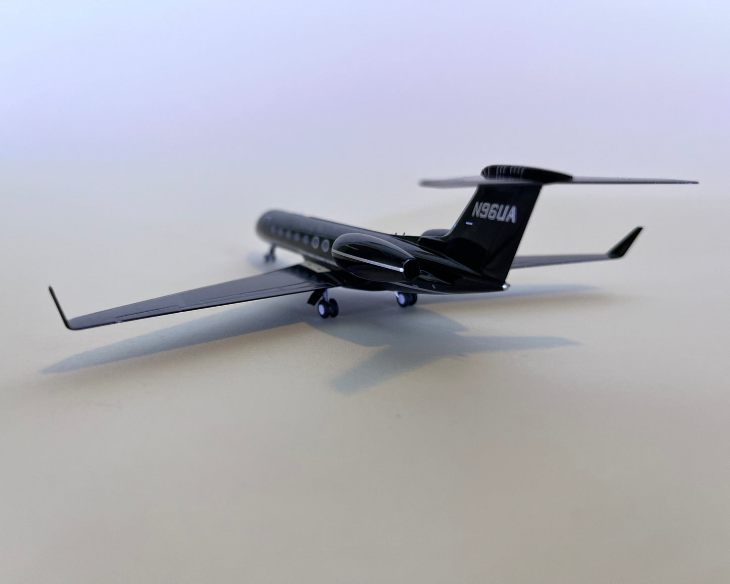 NG Models 1:200 Under Armour Gulfstream G550 N96UA NG 75030