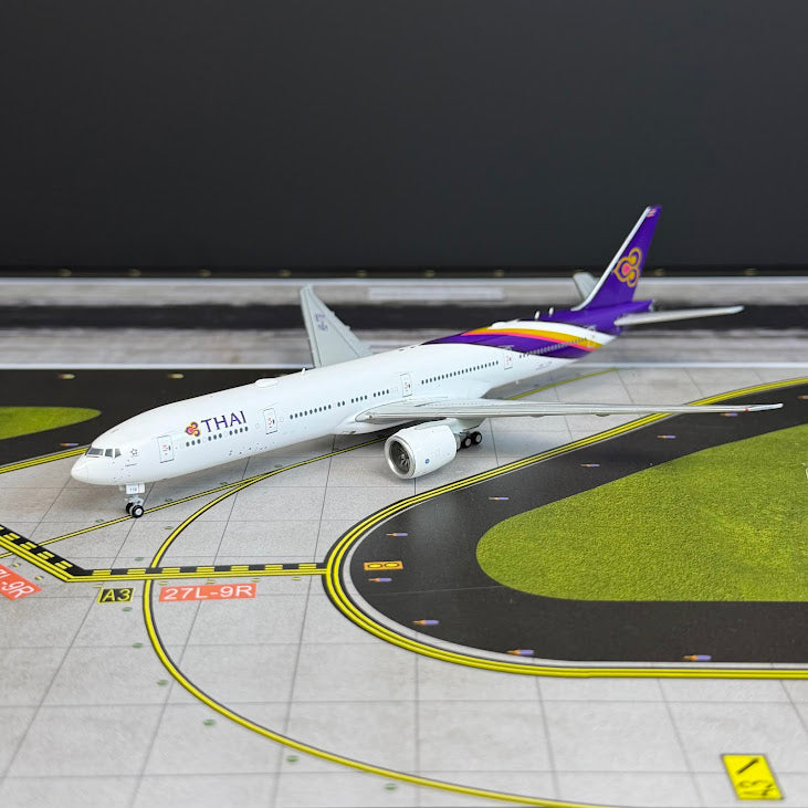 JC Wings 1:400 Thai Airways Boeing 777-300ER HS-TTB XX4900