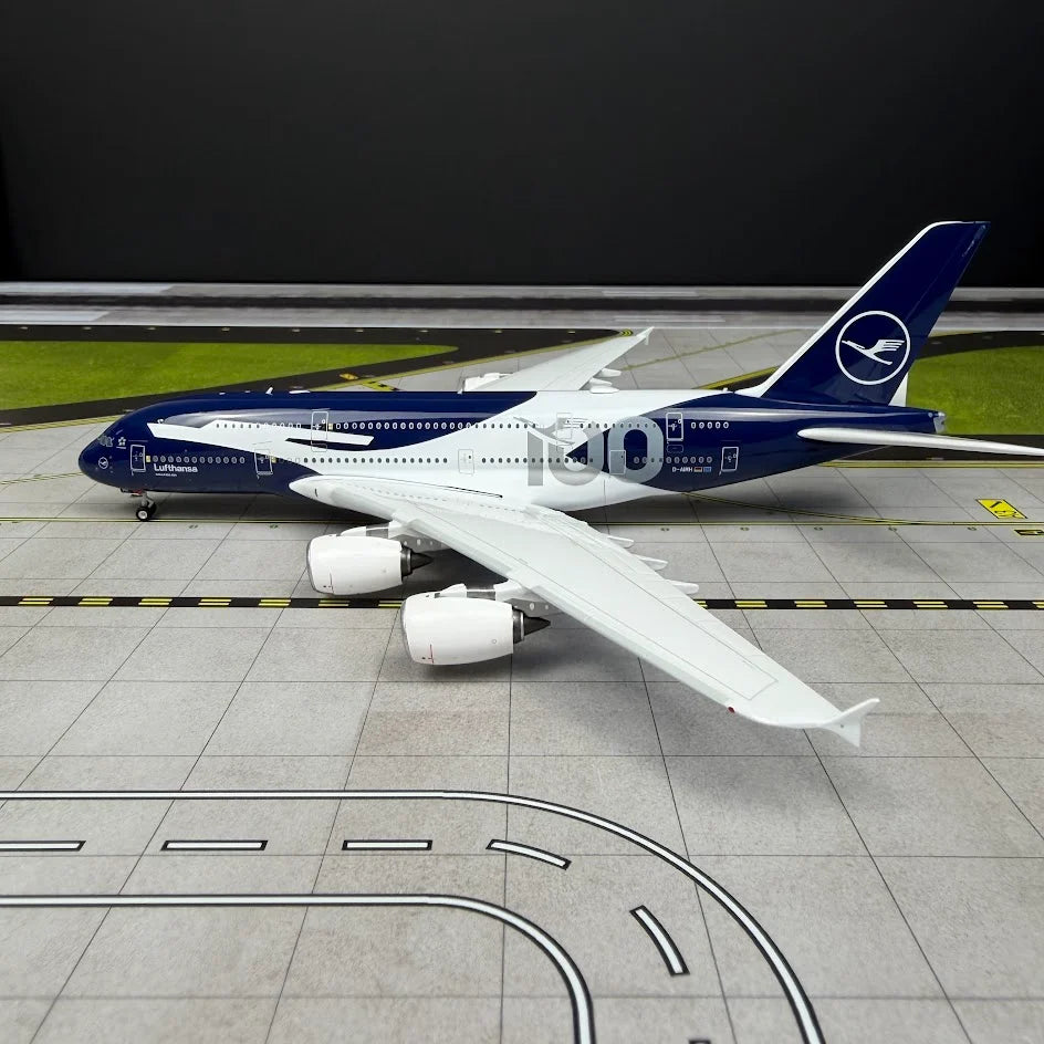 *Imperfect* Phoenix Models 1:400 Lufthansa Airbus A380 D-AIMH "100th Anniversary" 04687