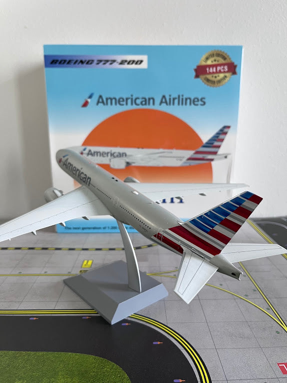 InFlight200 American Airlines Boeing 777-200 N787AL IF772AA1024