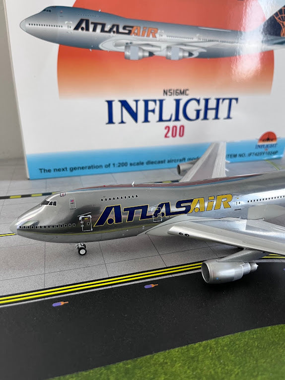InFlight200 Atlas Air Boeing 747-200SF N516MC IF7425Y1024P
