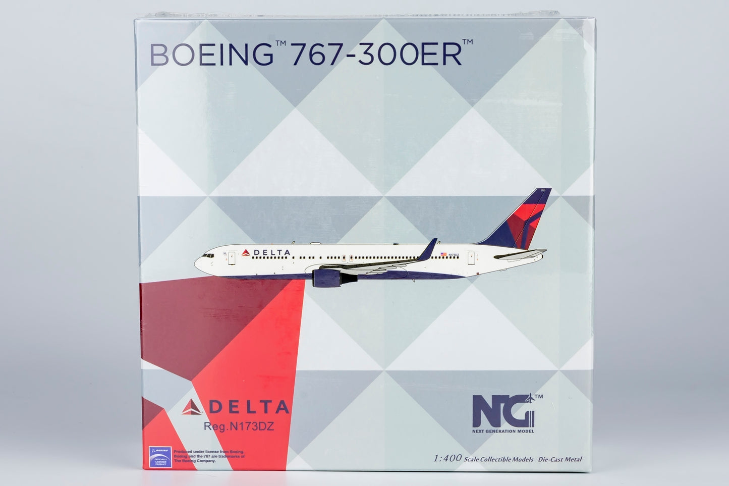 NG Models 1:400 Delta Air Lines Boeing 767-300 (CF6 engines) N173DZ NG 17002