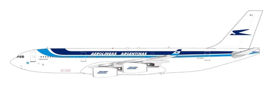 Pre-Order Inflight200 Aerolineas Argentinas Airbus A340-211 LV-ZPJ IF342AR0726