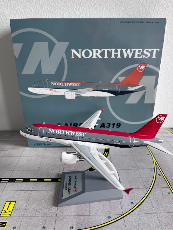 B-Models 1:200 Northwest Airlines Airbus A319 N301NB "City of Duluth" B-219-NE-301