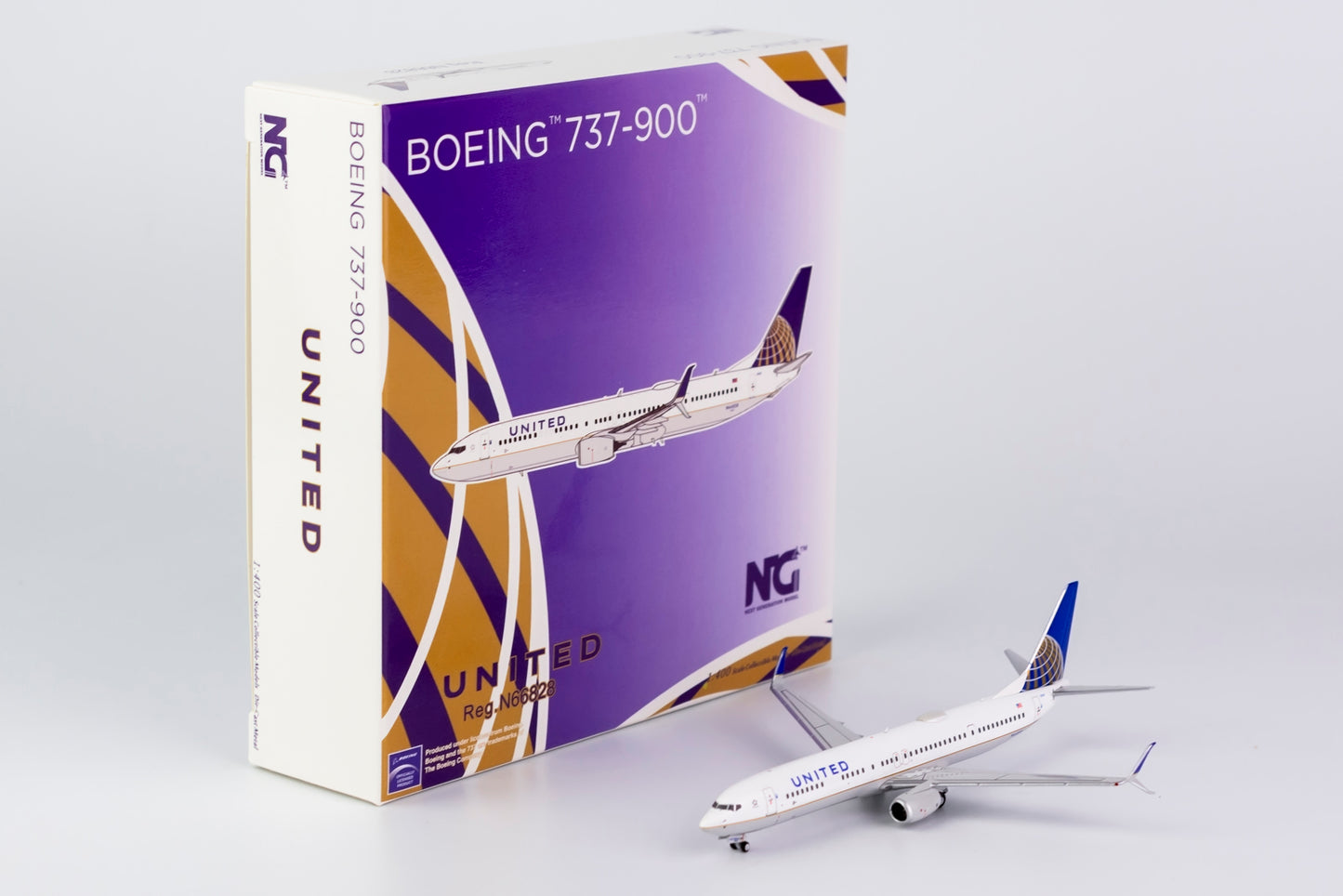 NG Models 1:400 United Airlines Boeing 737-900 N66828 "Merger Livery" NG 79008