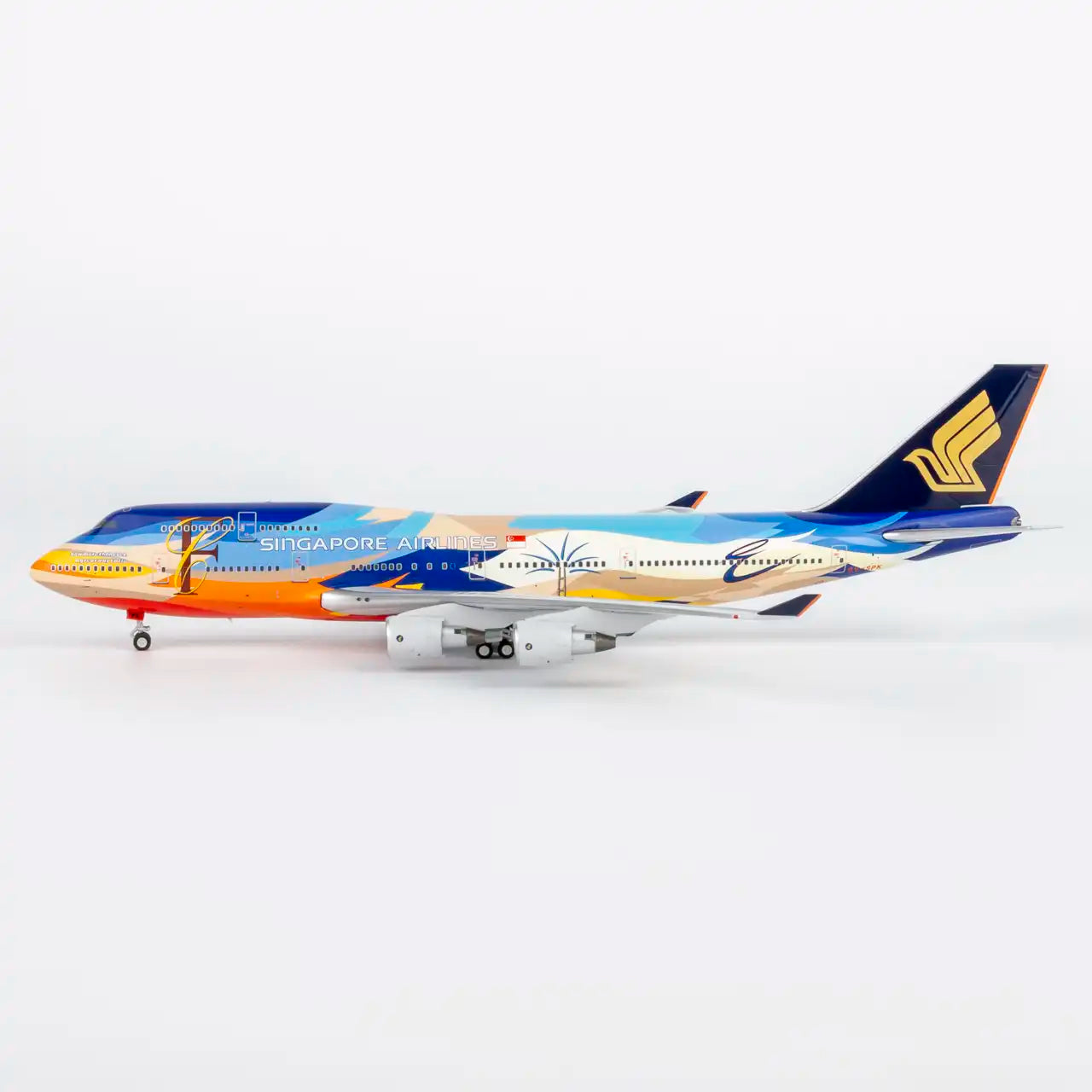NG Models 1:400 Singapore Airlines Boeing 747-400 9V-SPK "Tropical" 04012