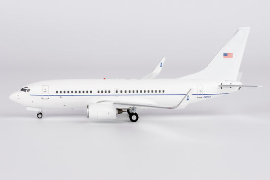 NG Models 1:200 U.S. Air Force C-40B NG 05009
