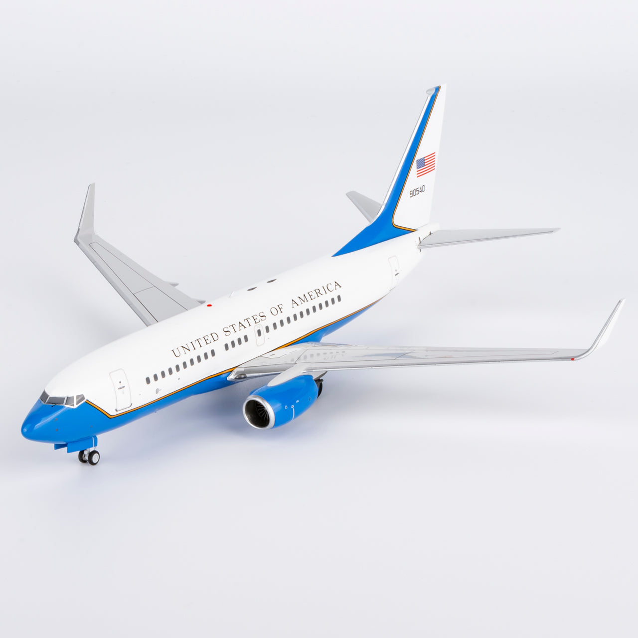 NG Models 1:400 U.S. Air Force C-40B NG 05017