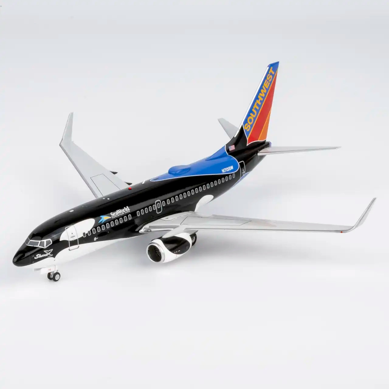 NG Models 1:200 Southwest Airlines Boeing 737-700 N713SW "Shamu" 05038
