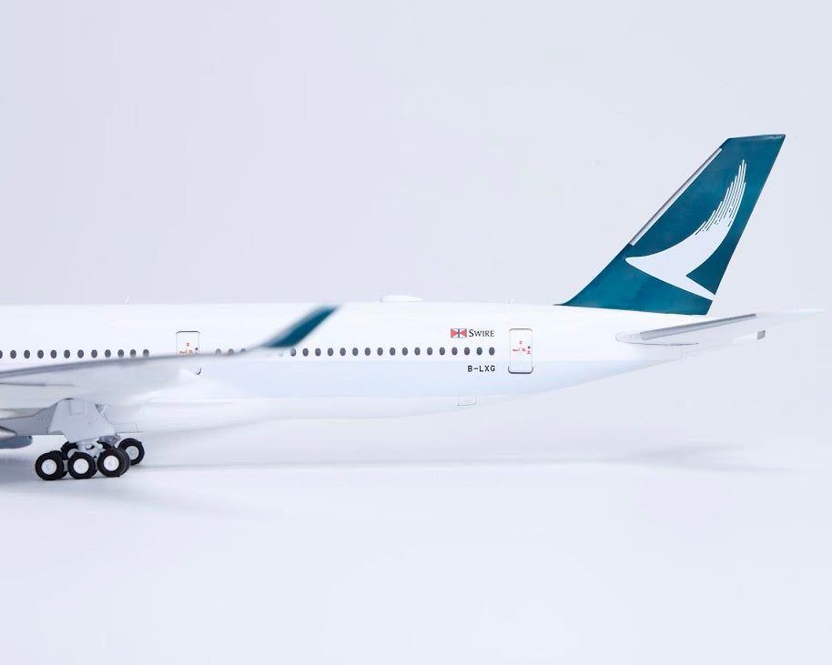 Pre-Order Kylin Model 1:400 Cathay Pacific Airbus A350-1000 B-LXG K35KCPA02