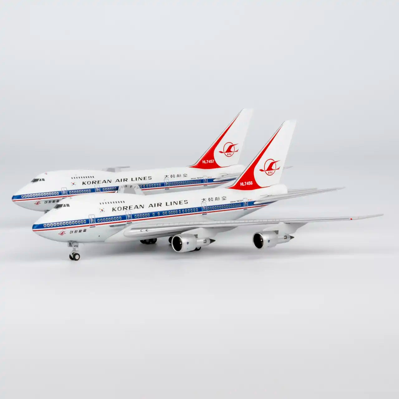 NG Models 1:400 Korean Air Boeing 747SP H7457 "delivery colors" 07044