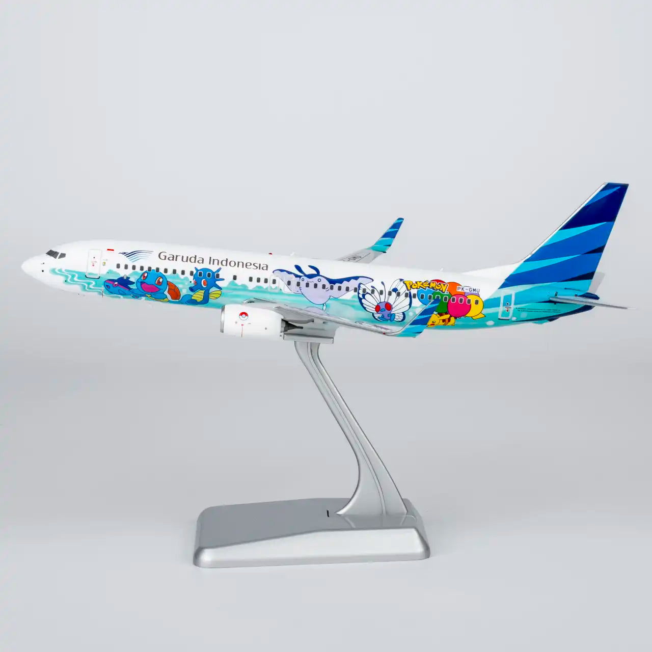 NG Models 1:200 Garuda Indonesia Boeing 737-800 PK-GMU "Pikachu Jet" 08012