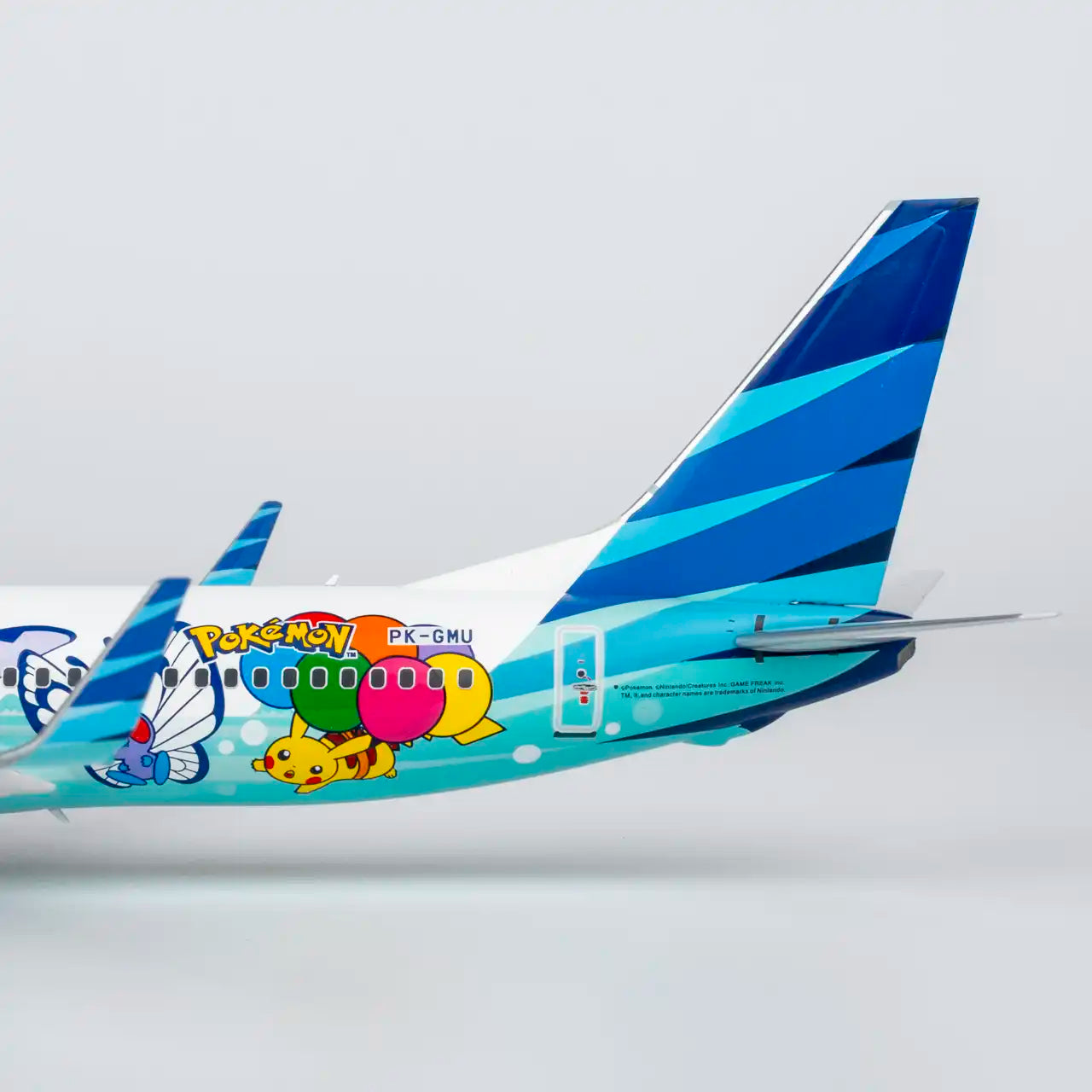 NG Models 1:200 Garuda Indonesia Boeing 737-800 PK-GMU "Pikachu Jet" 08012