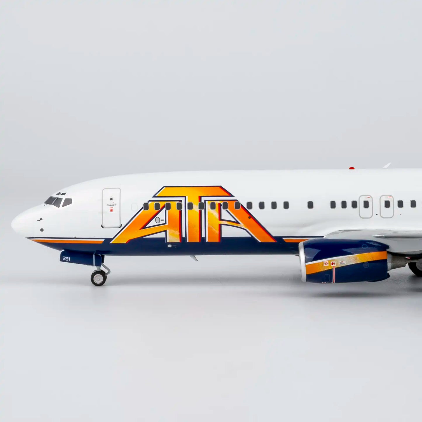 NG Models 1:200 ATA Airlines Boeing 737-800 N331TZ 08070