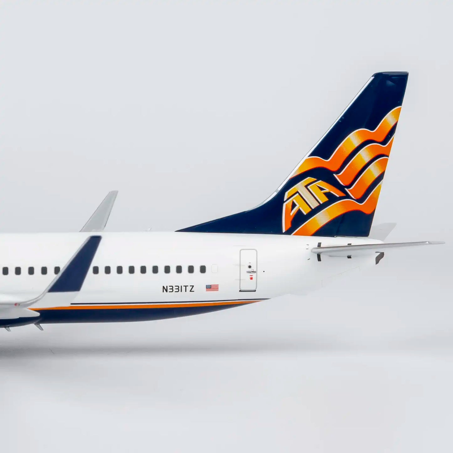 NG Models 1:200 ATA Airlines Boeing 737-800 N331TZ 08070