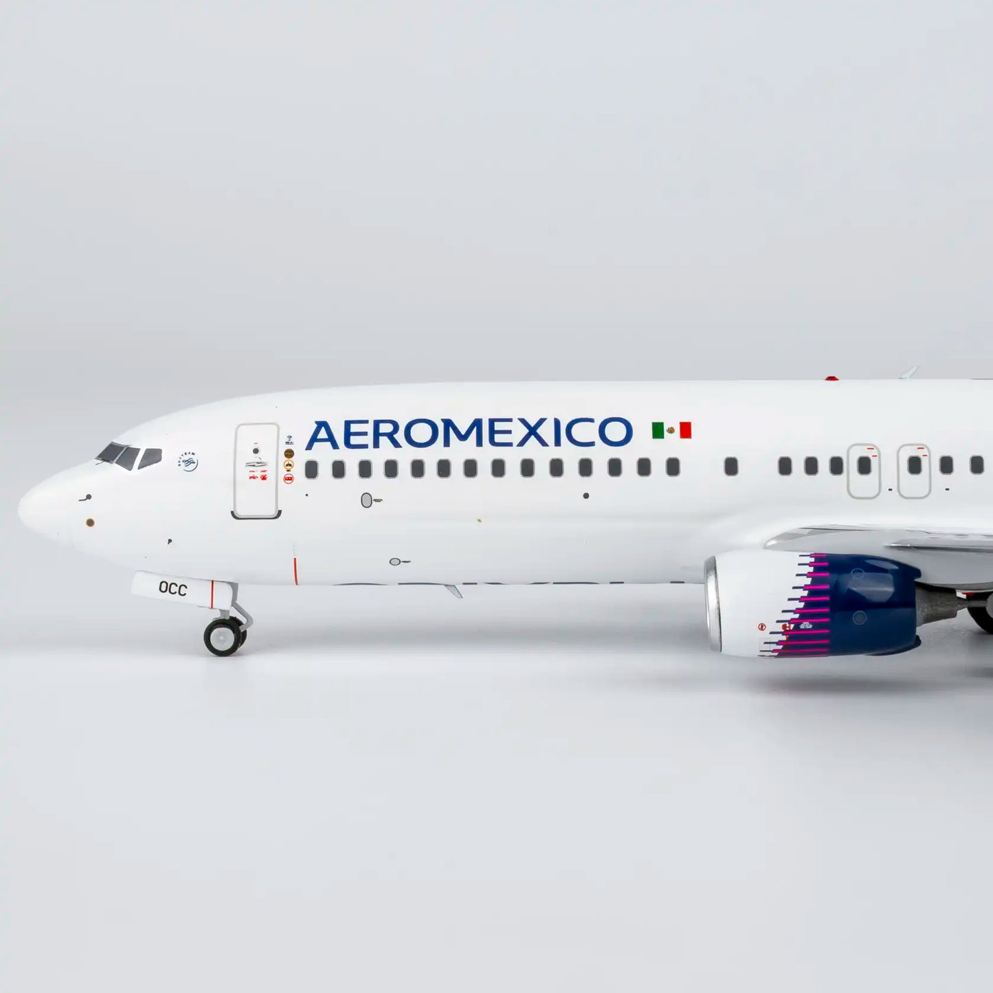 NG Models 1:200 Aeromexico Boeing 737-800 XA-OCC 08078