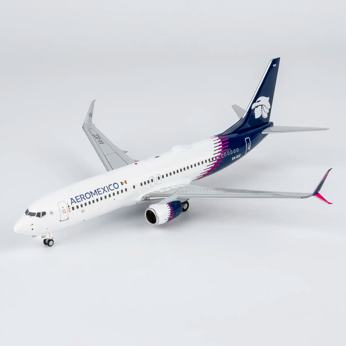 NG Models 1:200 Aeromexico Boeing 737-800 XA-OCC 08078